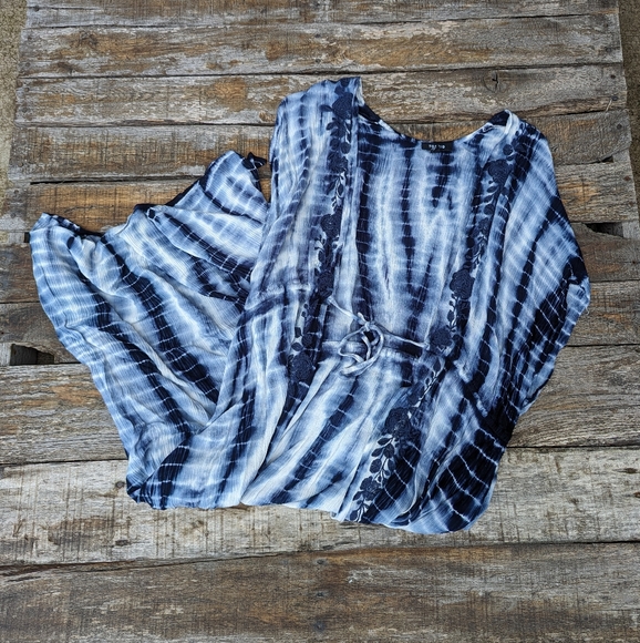 Torrid Tie Dye Tie Front Gauze Kaftan - Picture 2 of 5